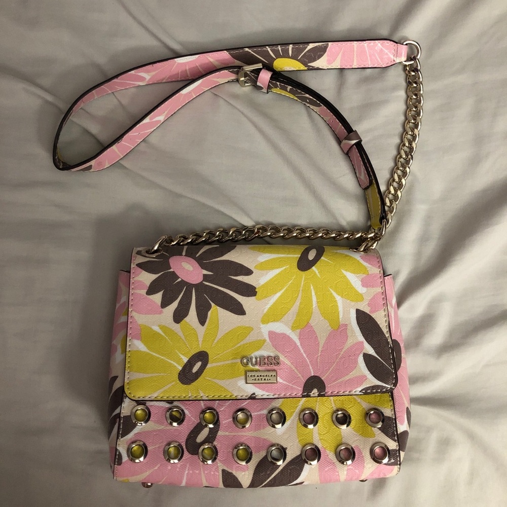 NWOT Guess floral crossbody